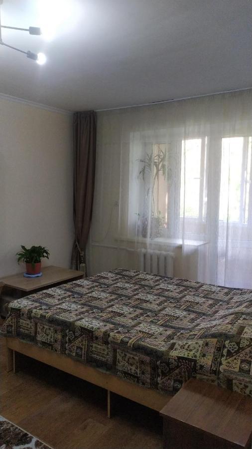 Квартира На Айманова Тимирязева อัลมาตี ภายนอก รูปภาพ