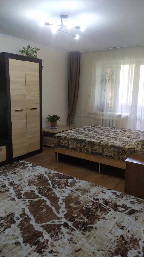 Квартира На Айманова Тимирязева อัลมาตี ภายนอก รูปภาพ